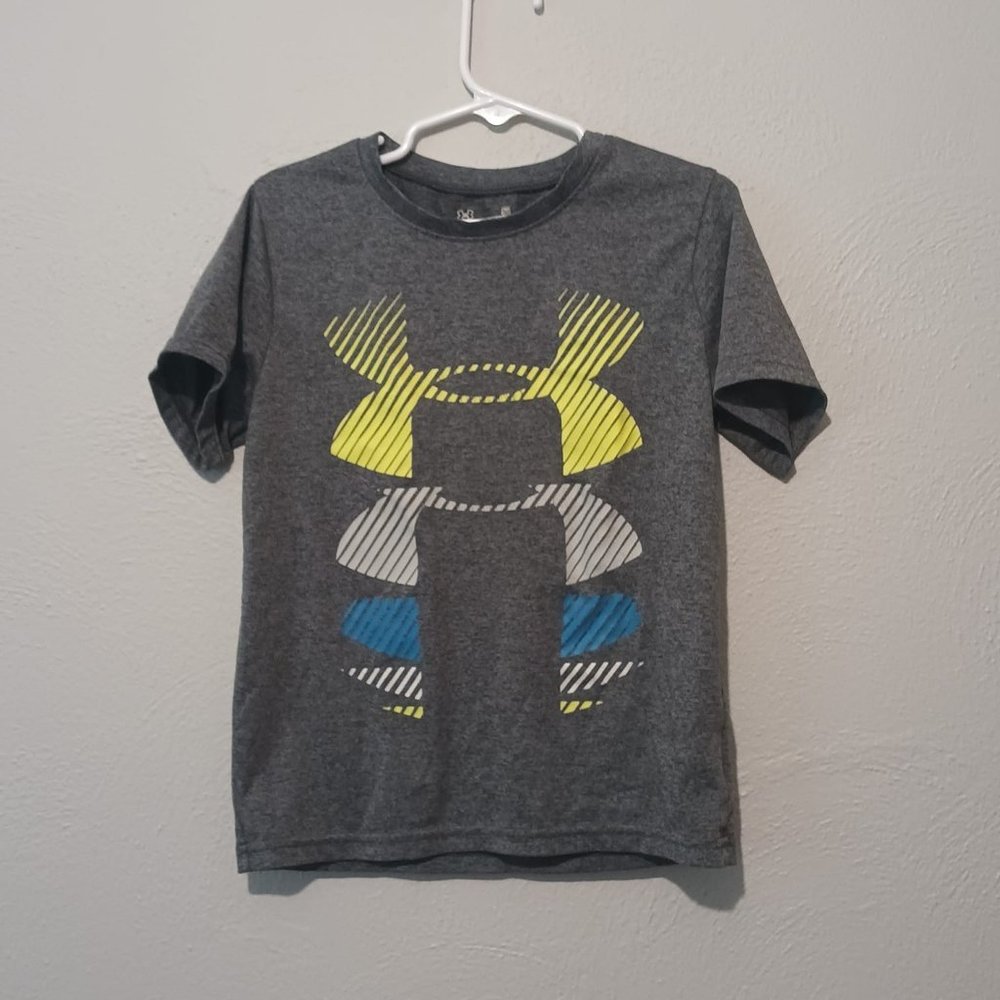 Under armor shirt